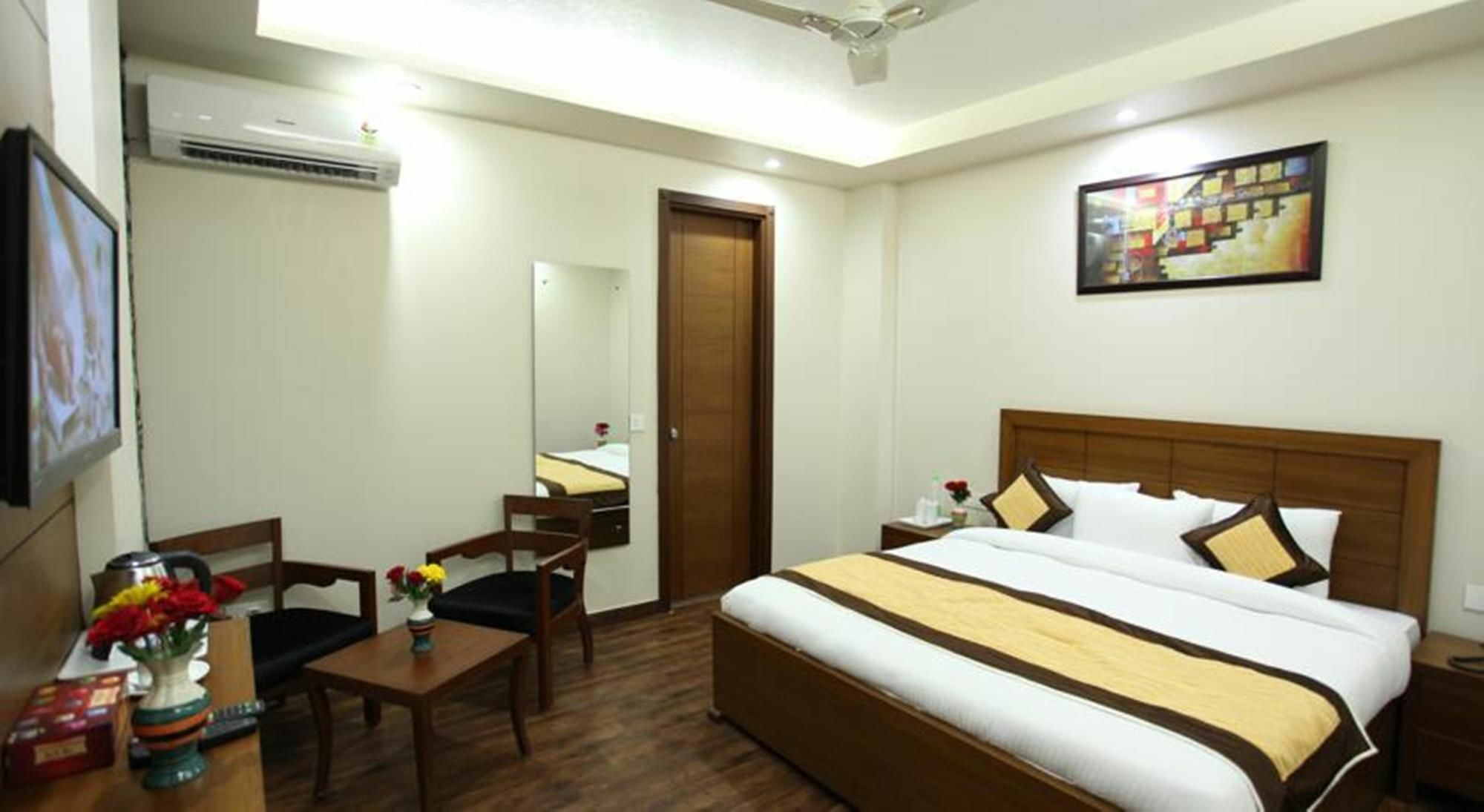 Hotel H.C Grand New Delhi Luaran gambar